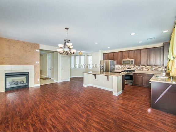 4th image of 10611 Mentesana Ave