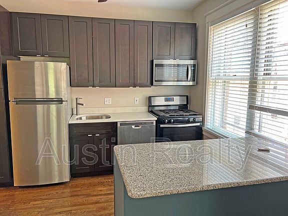 2nd image of 3666 Shaw Blvd #A