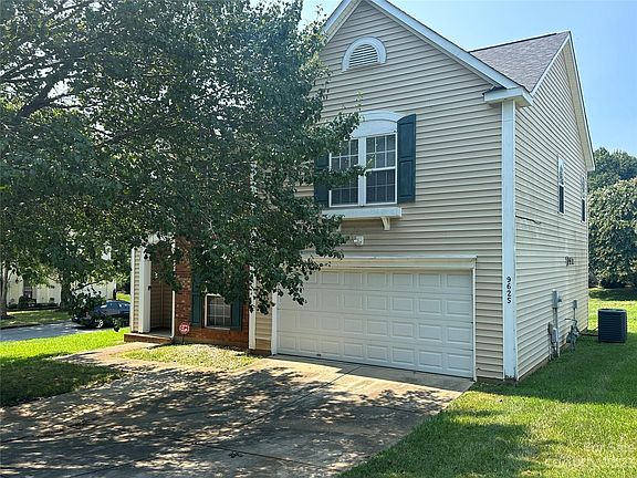 3rd image of 9625 Green Apple Dr