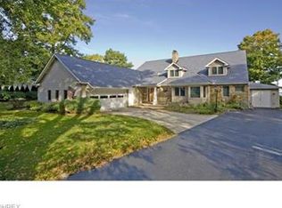 5879 Shore Dr, Madison, OH 44057
