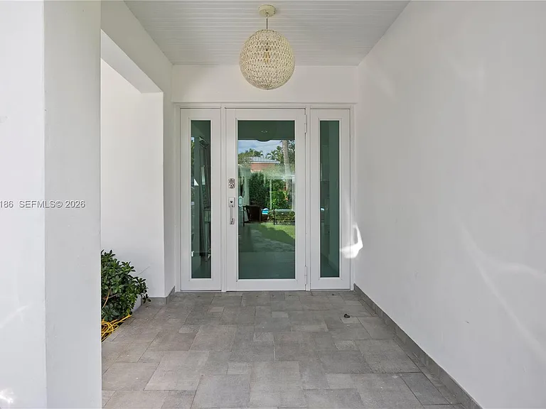 630 Allendale Rd — Photo 4