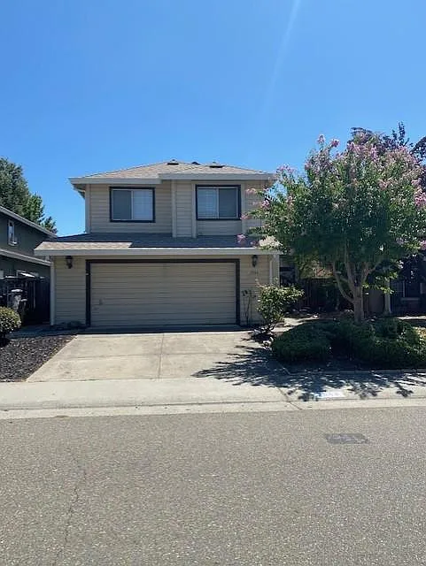 3944 Diane Dr photo 1