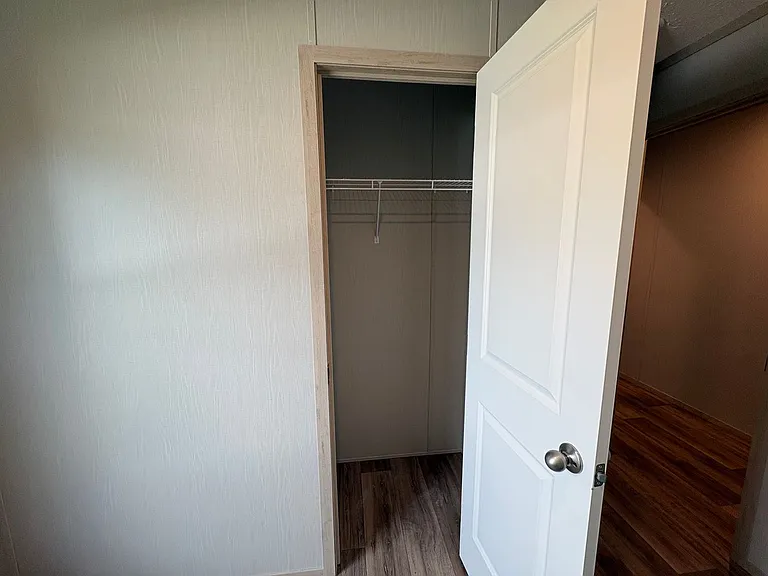 1128 S Gay Ave — Photo 58