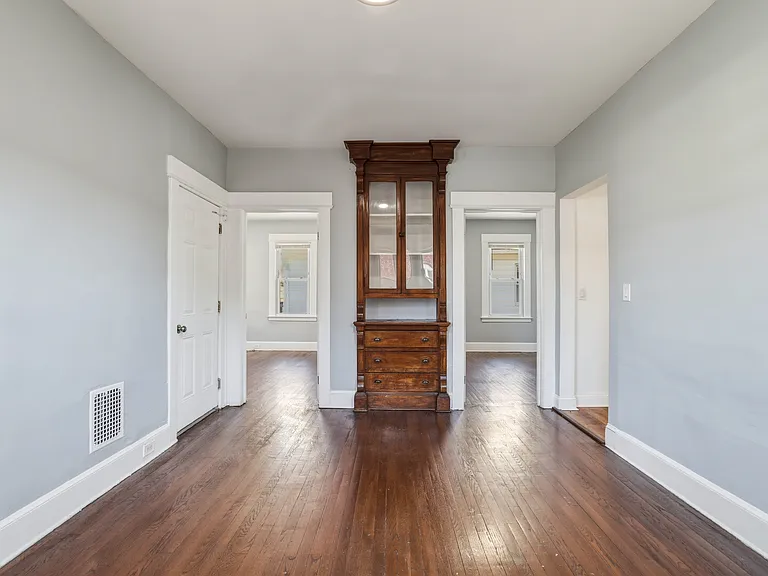1739 Dixwell Ave #2 — Photo 17