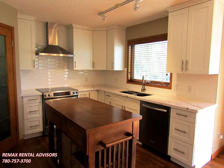 256 Edgebrook Rise NW — Photo 4