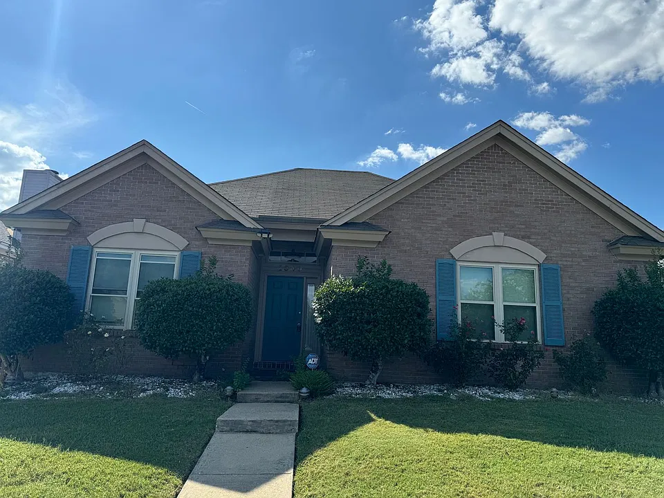 2340 Mill Ridge Dr