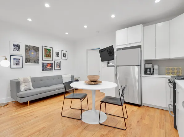 208 Luquer St #1, Brooklyn, NY 11231