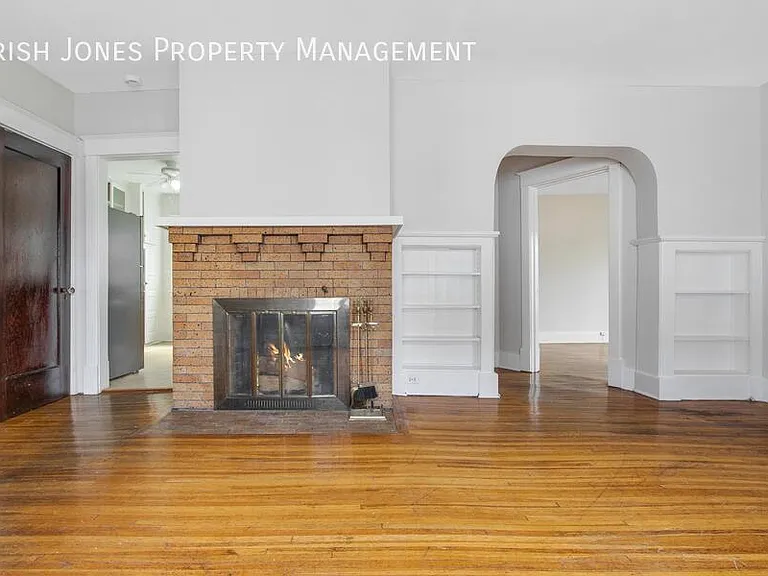 514 Tacoma Ave #2 — Photo 3