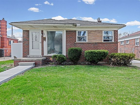3rd image of 9916 Rosedale Blvd