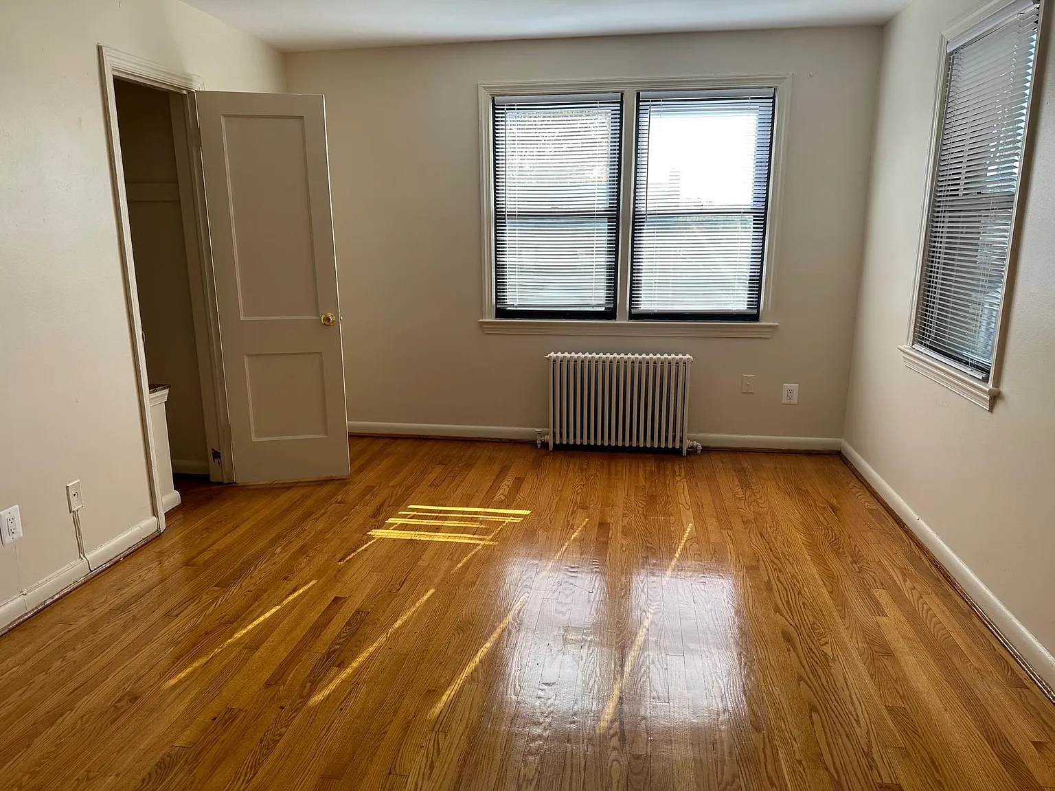 906 Fairview Ave Apartments, LLC — Photo 3