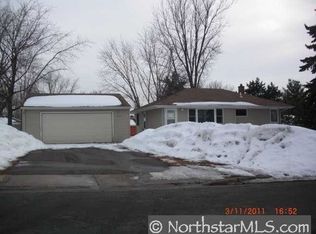 1516 Gervais Ave E, Maplewood, MN 55109
