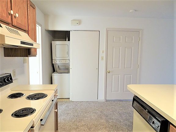 5th image of 685 Brunnerville Rd