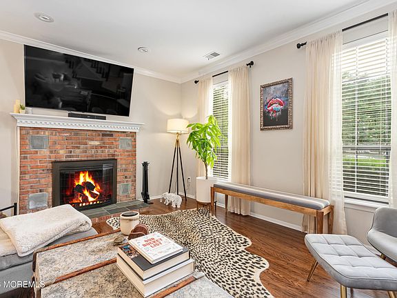 4th image of 208 Haverford Court