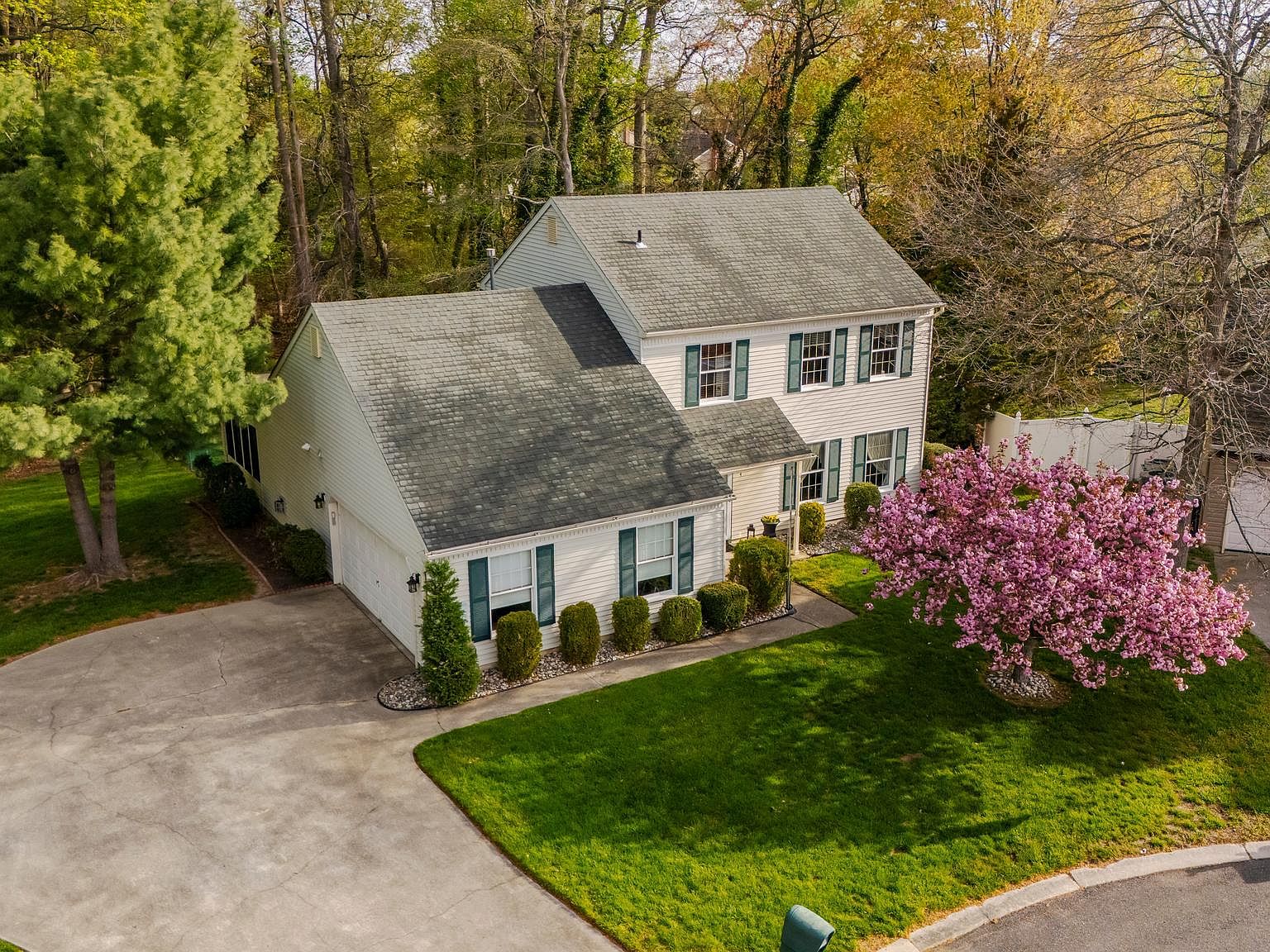 14 Bordeaux Pl, Logan Township, NJ 08085 | Zillow