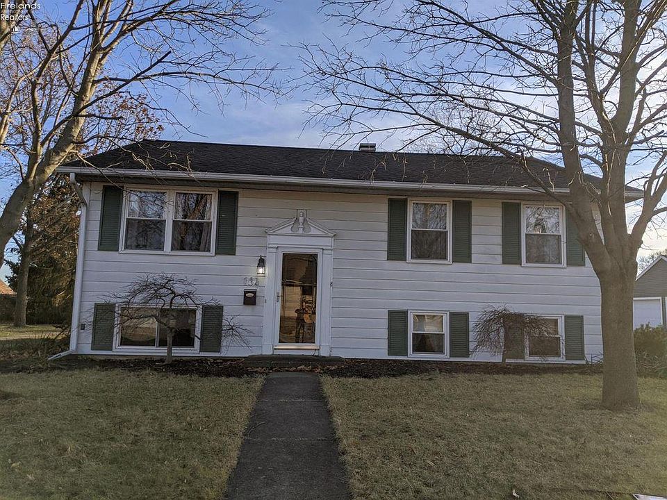 1st image of 134 Lemon St