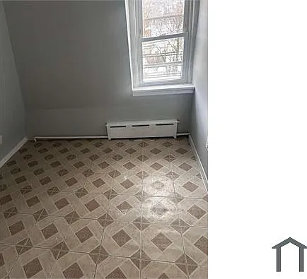 44 Vineyard Ave — Photo 5