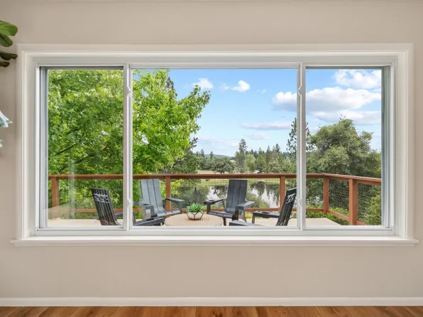 13748 Marin Pl, Grass Valley, CA 95949