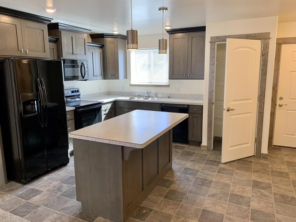 810 Gibbon St UNIT 1