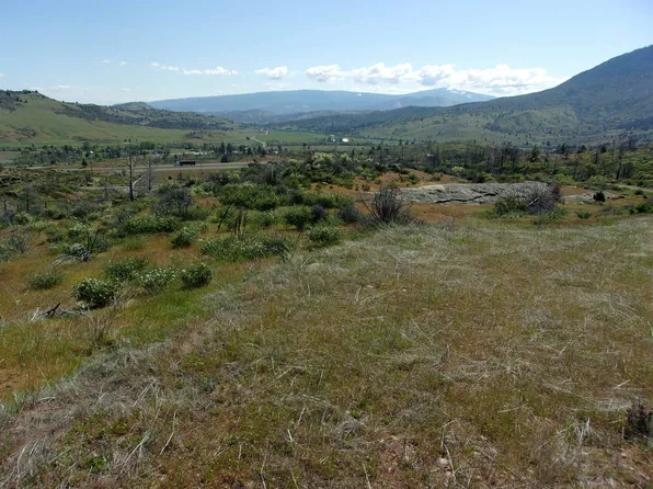 14343 Bradley Henley Rd, Yreka, CA 96097