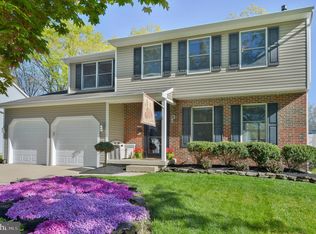 8 Killington Ct, Erial, NJ 08081