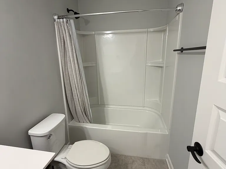2nd bathroom upstairs
