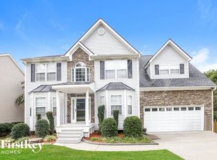 5651 Skylar Creek Ln, Buford, GA 30518