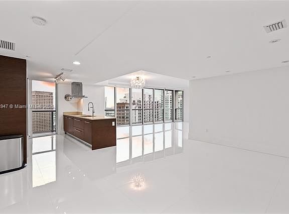 5th image of 495 Brickell Ave APT 3502