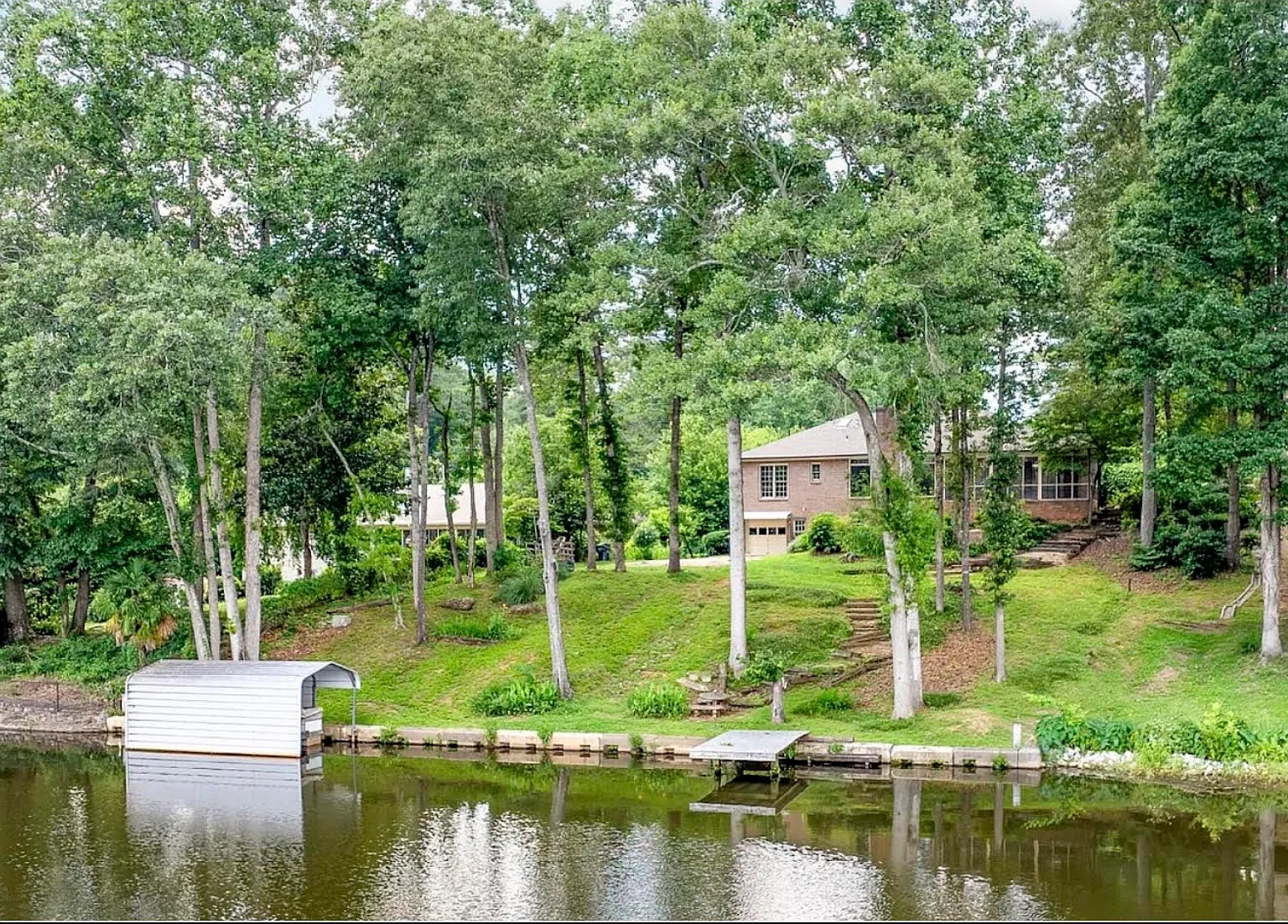 1919 Lake Lucerne Way — Photo 1