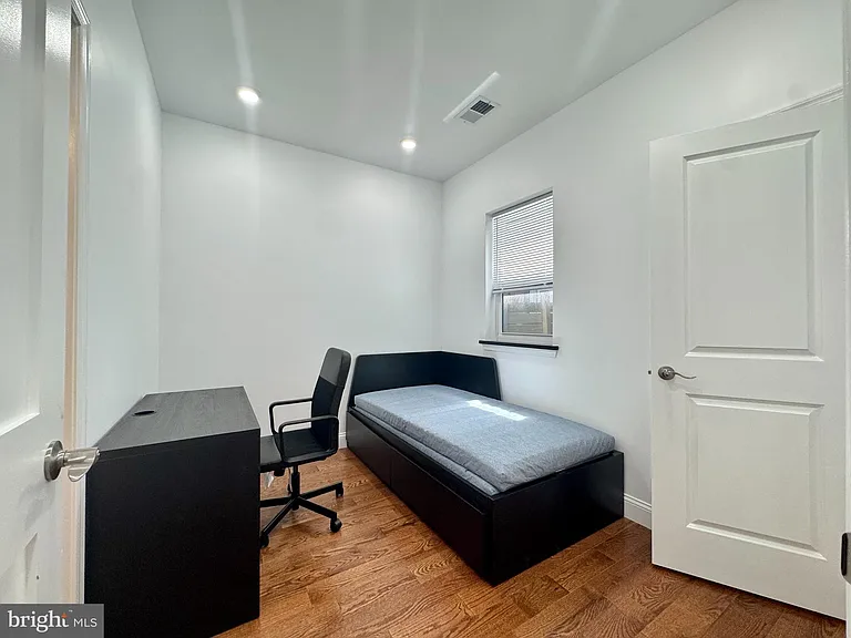 3825 Lancaster Ave #1 — Photo 6