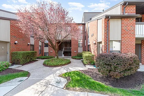 1210 Hampton Hill Ct #H Photo 1 1210 Hampton Hill Ct #H Photo 1
