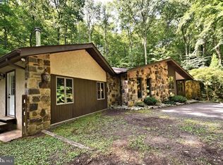 1834 Saw Mill Rd, Spring City, PA 19475