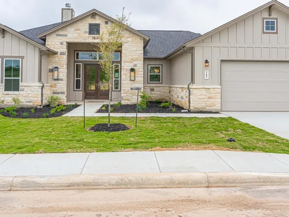 161 Janice Ave, Castroville, TX 78009