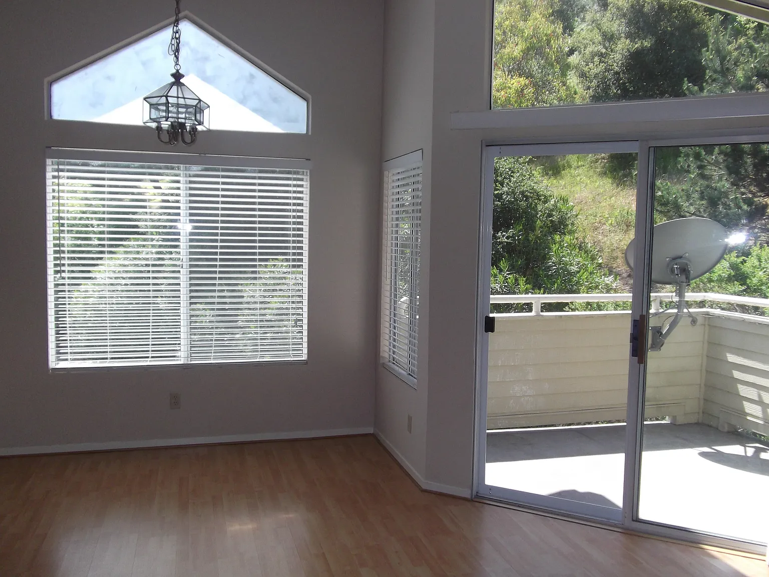 2 bed, 1142 sqft, $2,950 — Photo 4