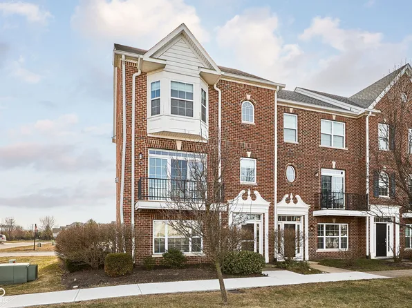 15374 Mystic Rock Dr, Carmel, IN 46033