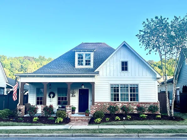 6539 Spring St, Trussville, AL 35173