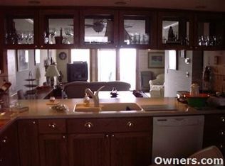 5951 E Catawba Shore Dr, Port Clinton, OH 43452