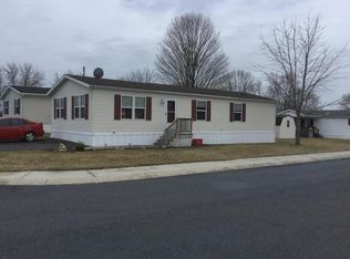121 Lilac Cir, Ephrata, PA 17522