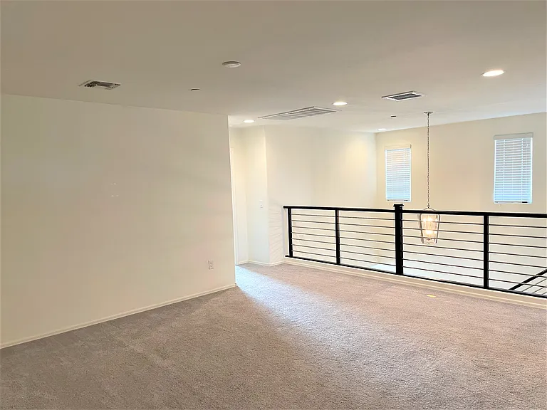 9450 N Andrina Dr — Photo 33