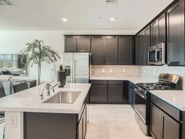 152 Holden Heights Ct, Henderson, NV 89011