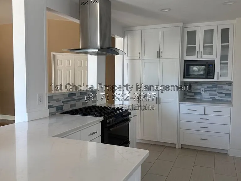 1325 Gatewood Dr — Photo 7