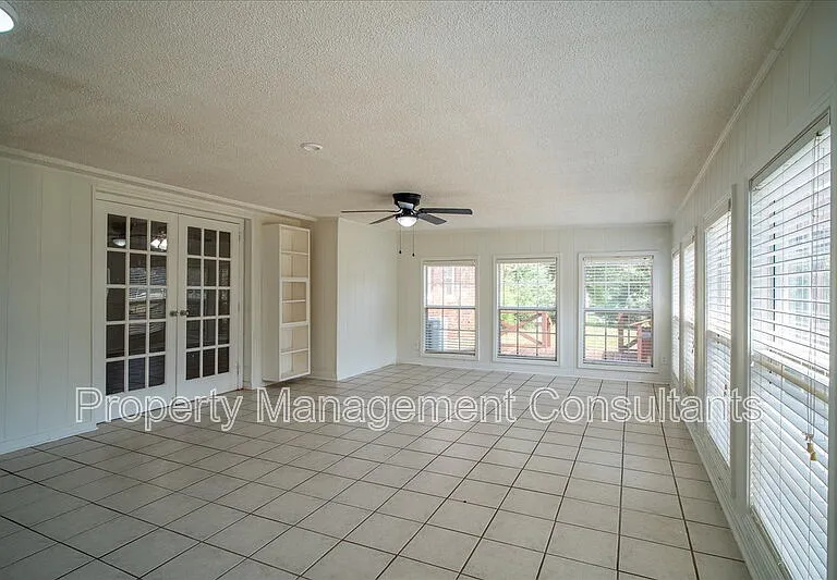2524 Chickasaw Dr — Photo 19