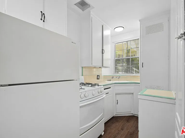 4010 Los Feliz Blvd #7 — Photo 5