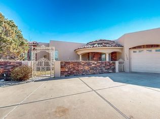 12100 Crimson Glory Rd NE, Albuquerque, NM 87122