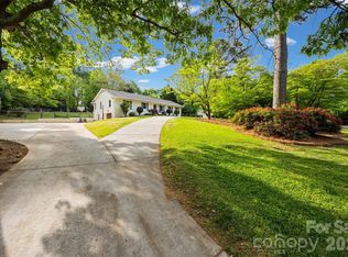 504 Fairway Dr, Fort Mill, SC 29715
