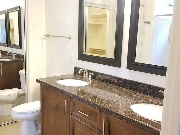 5th image of 2007 E Heartwood Ln