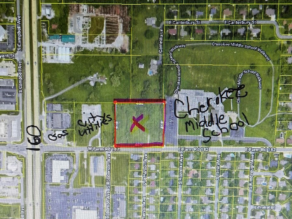 2nd image of 319 E Farm Rd 182