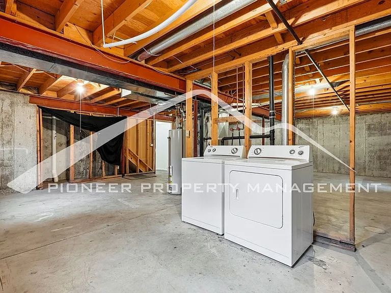 2902 W Short Pl — Photo 16