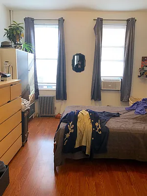 Rented by Capri Jet Realty Corp | media 2