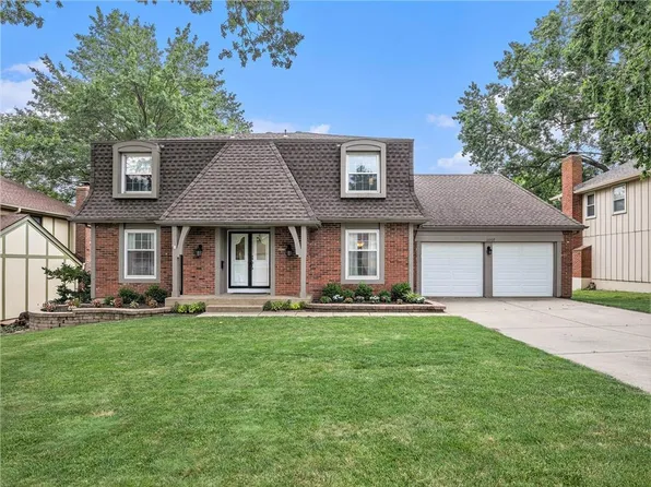 11007 W 99th St, Overland Park, KS 66214