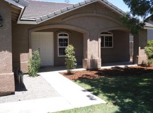 15898 W Monterey Ln, Kerman, CA